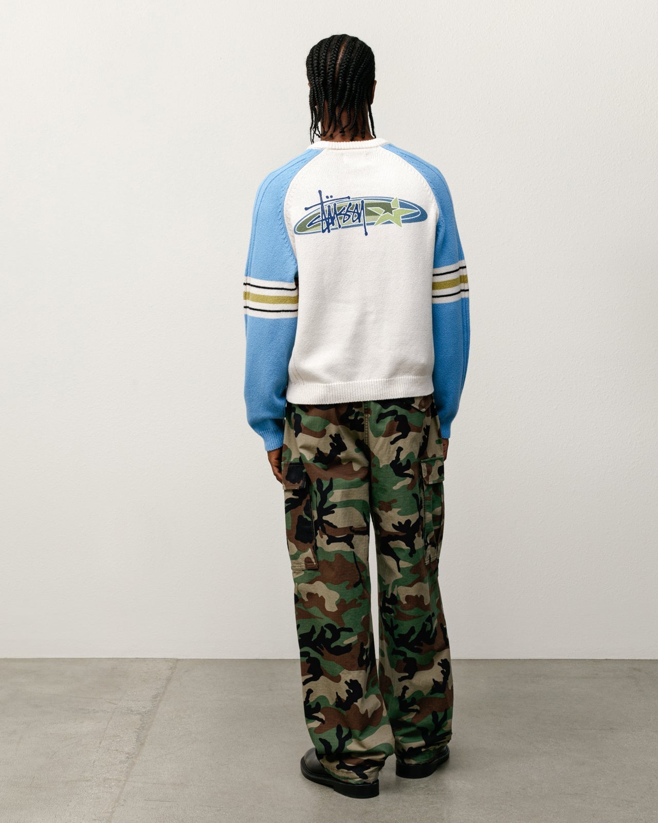 STRIPE RAGLAN CREW